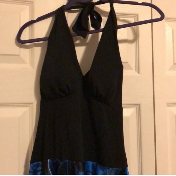 Dress - Picture 2 of 6